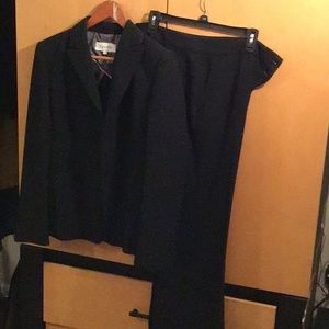 Calvin Klein Crepe Pant Suit